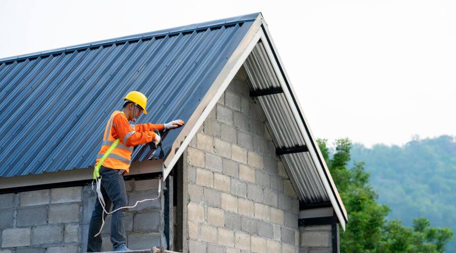 Professional residential roofers in Andrews, SC